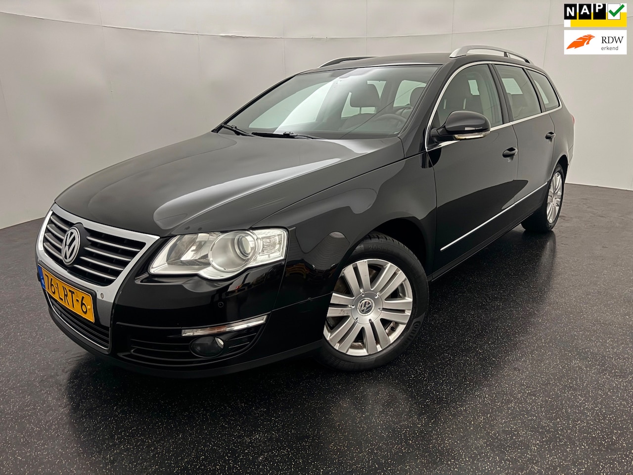 Volkswagen Passat Variant - 1.4 TSI Highline BlueMotion AUT/Trekhaak - AutoWereld.nl
