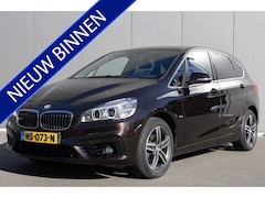 BMW 2-serie Active Tourer - 218i High Executive | LEDER | NAVI | TREKHAAK