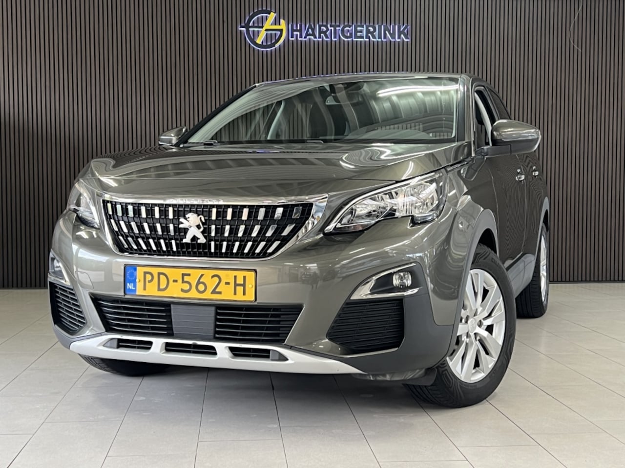 Peugeot 3008 - 1.2 PureTech 130pk S&S Blue Lease Executive - AutoWereld.nl