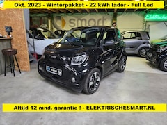 Smart Fortwo - EQ Comfort PLUS - 2023 - Winterpakket - Full Led - 22 kWh snellader - Camera - Panoramadak