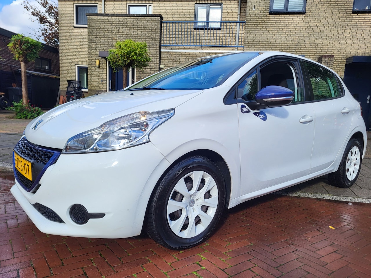 Peugeot 208 - 1.0 PureTech LIKE 1.0 PureTech LIKE - AutoWereld.nl