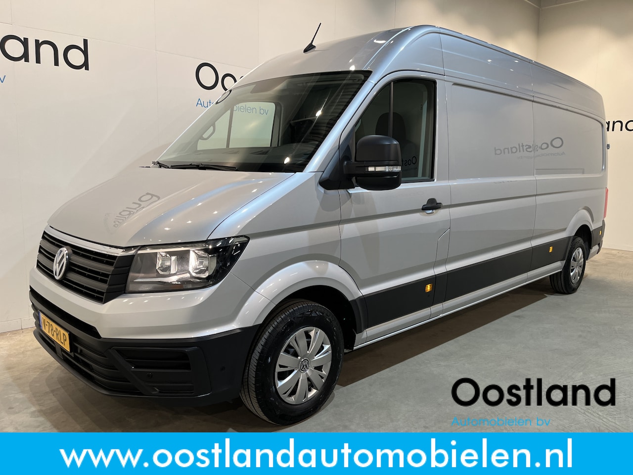 Volkswagen Crafter - 35 2.0 TDI L4H3 180 PK / Euro 6 / Trekhaak 3.000 KG / Airco / CarPlay / Cruise Control / P - AutoWereld.nl