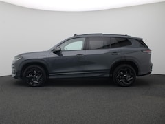 Volkswagen Tayron - 1.5 eHybrid R-Line Edition 272PK DSG Panoramadak, Trekhaak, Black Style, Achteruitrijcamer