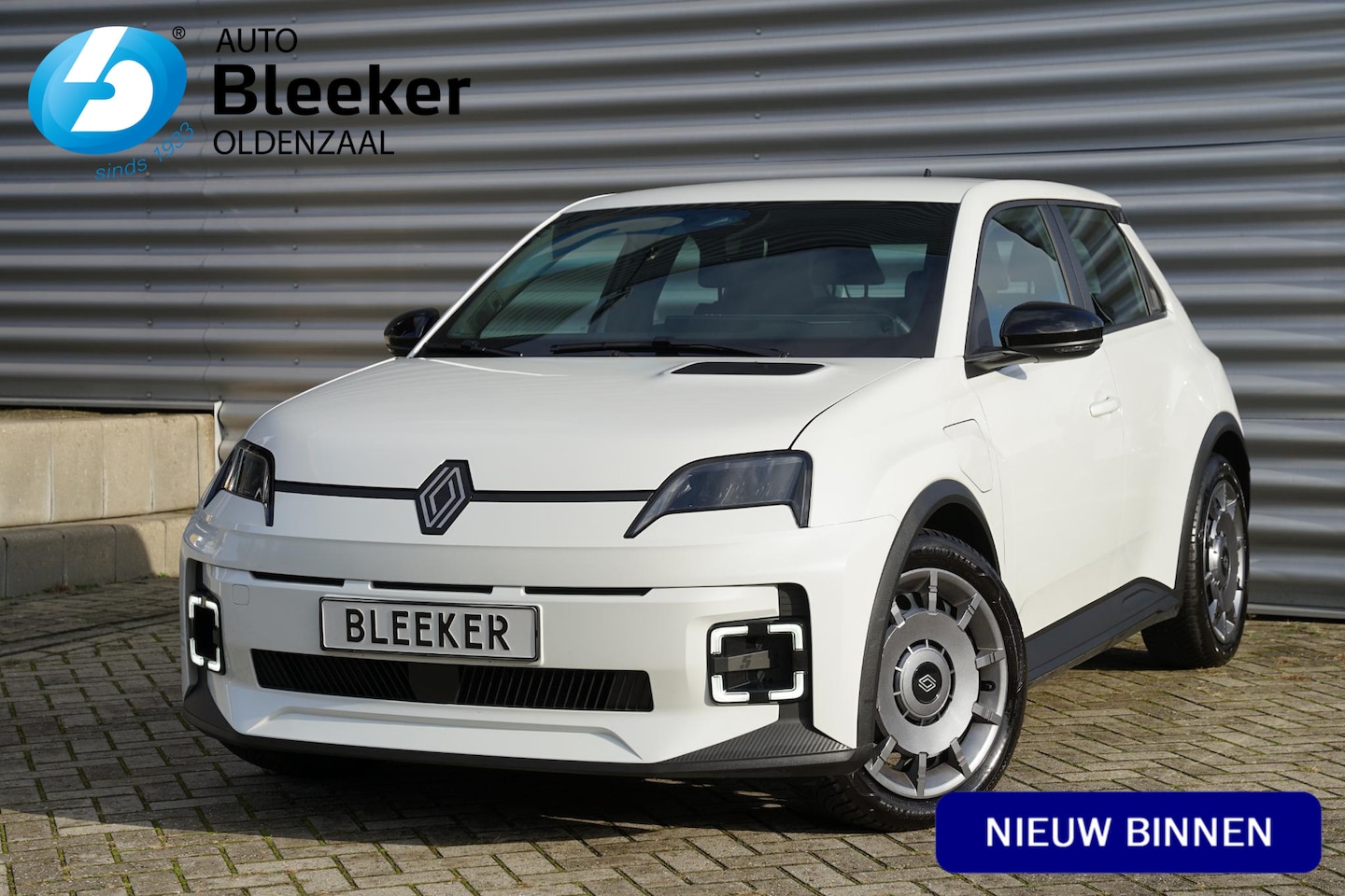 Renault 5 - E-Tech Evolution 120 Urban Range Carplay Stoelverwarming Cruise Clima - AutoWereld.nl