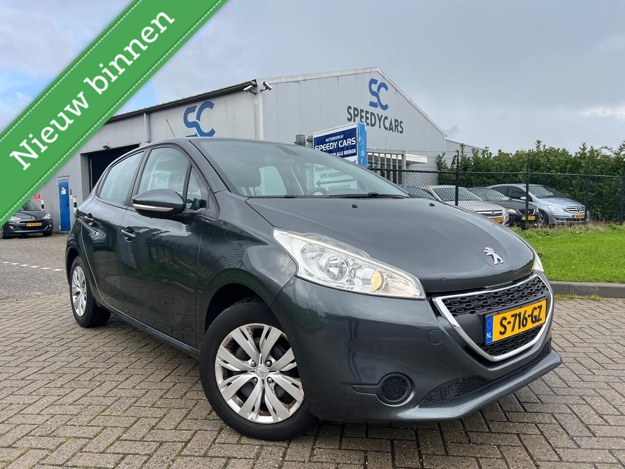 Peugeot 208 - 1.2 VTi Style 5DRS Cruise Navi Airco PDC - AutoWereld.nl