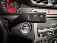 Volkswagen Passat - 2.0 FSI Comfortline Business