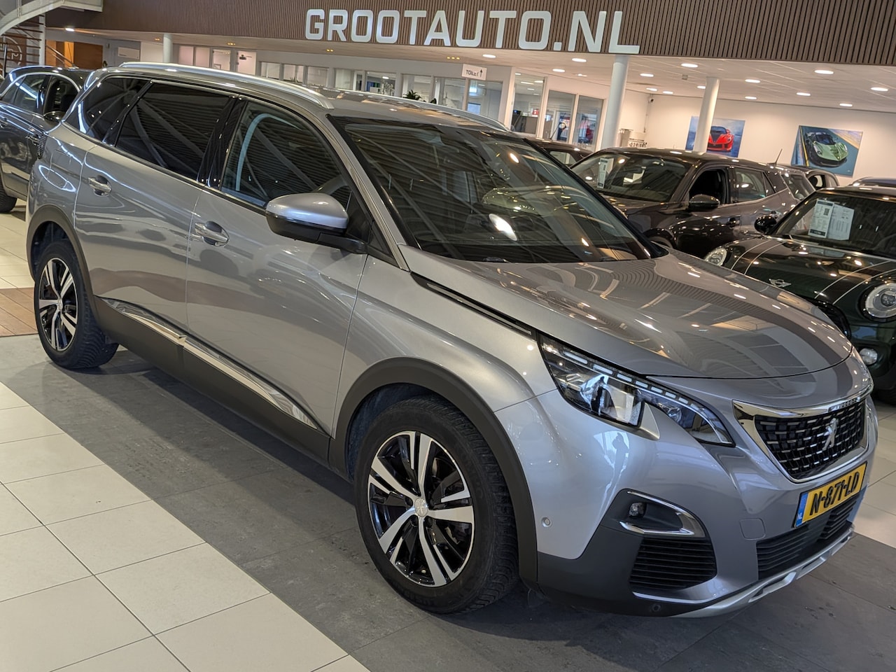Peugeot 5008 - 1.6 e-THP Allure Automaat Airco, Cruise Control, Stuurbekrachtiging - AutoWereld.nl