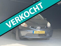 Toyota Aygo - | NAP | Airco | Elektrische ramen | Centrale deurvergrendeling met afstandsbediening