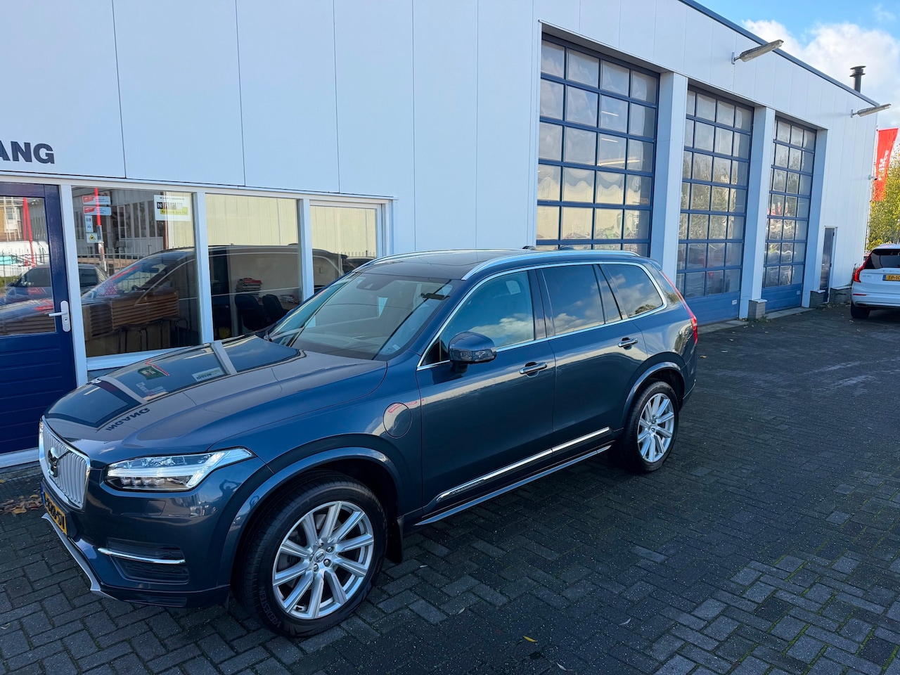 Volvo XC90 - 2.0 T8 Twin Engine AWD Inscription 2.0 T8 Twin Engine AWD Inscription - AutoWereld.nl