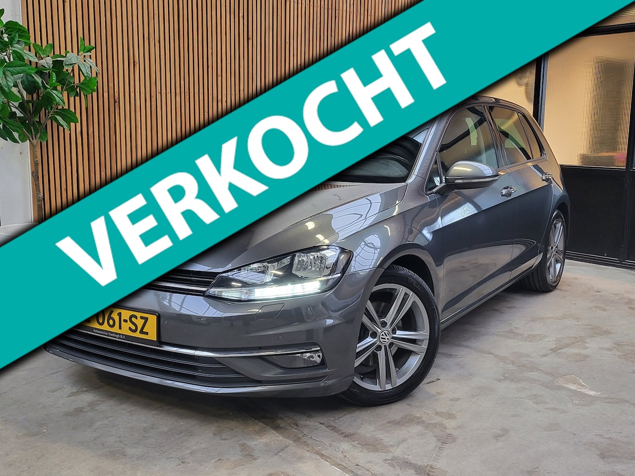 Volkswagen Golf - 2.0 TDI Highline massage/carplay - AutoWereld.nl