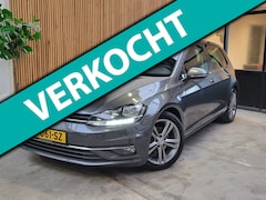 Volkswagen Golf - 2.0 TDI Highline massage/carplay