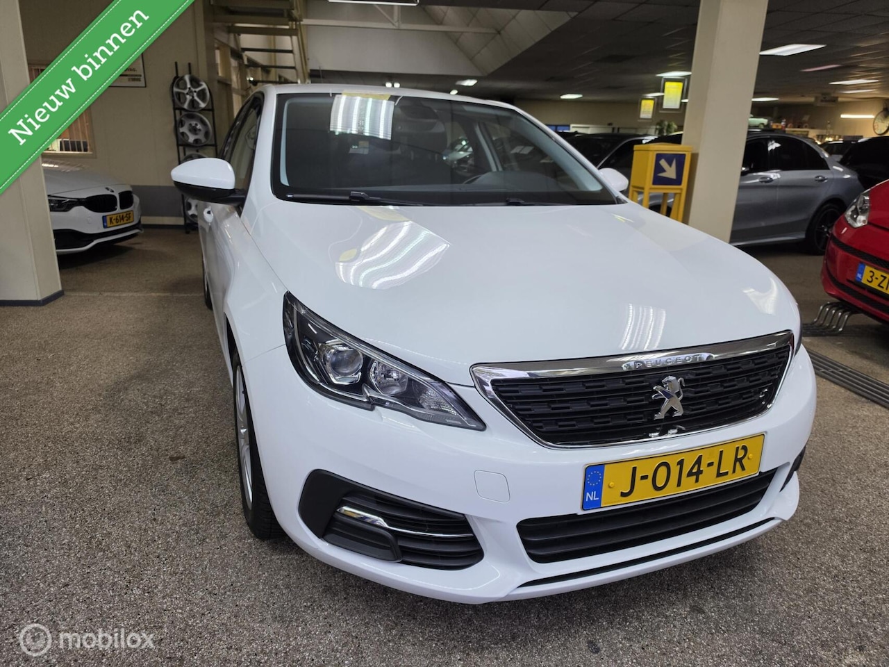 Peugeot 308 SW - 1.2 PureTech Active 1.2 PureTech Active - AutoWereld.nl