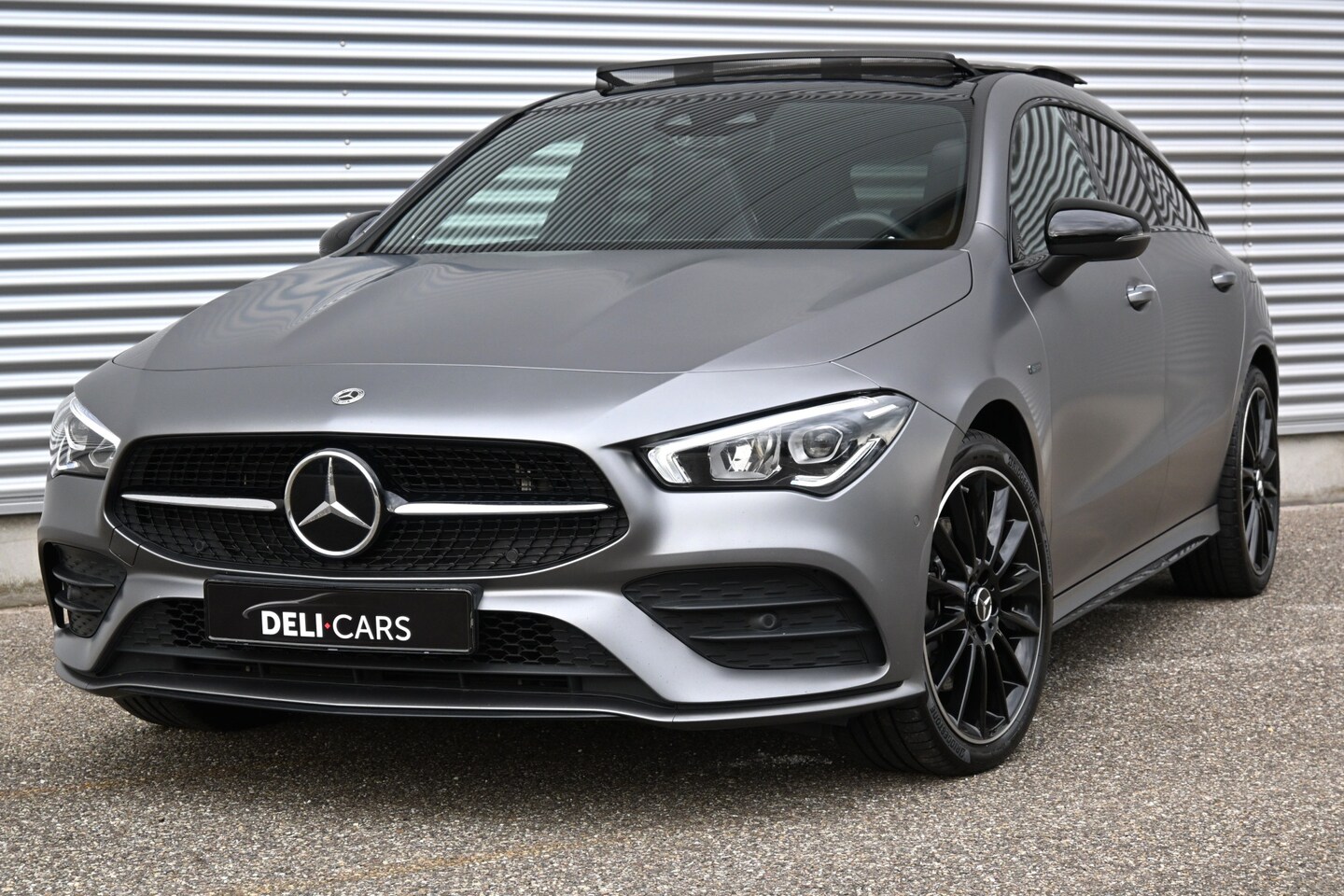 Mercedes-Benz CLA-klasse Shooting Brake - 250 e Business Solution AMG | Memory | Burmester | Sfeer | Pano | Apple | Fabrieksgarantie - AutoWereld.nl