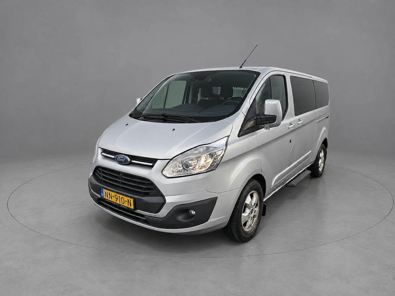 Ford Transit Custom Tourneo - 310 2.0 TDCI L2H1 Titanium 310 2.0 TDCI L2H1 Titanium - AutoWereld.nl