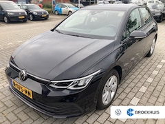 Volkswagen Golf - 1.5 eTSI 150 pk Style 7-DSG | Trekhaak | Stoelverwarming | Apple Carplay |