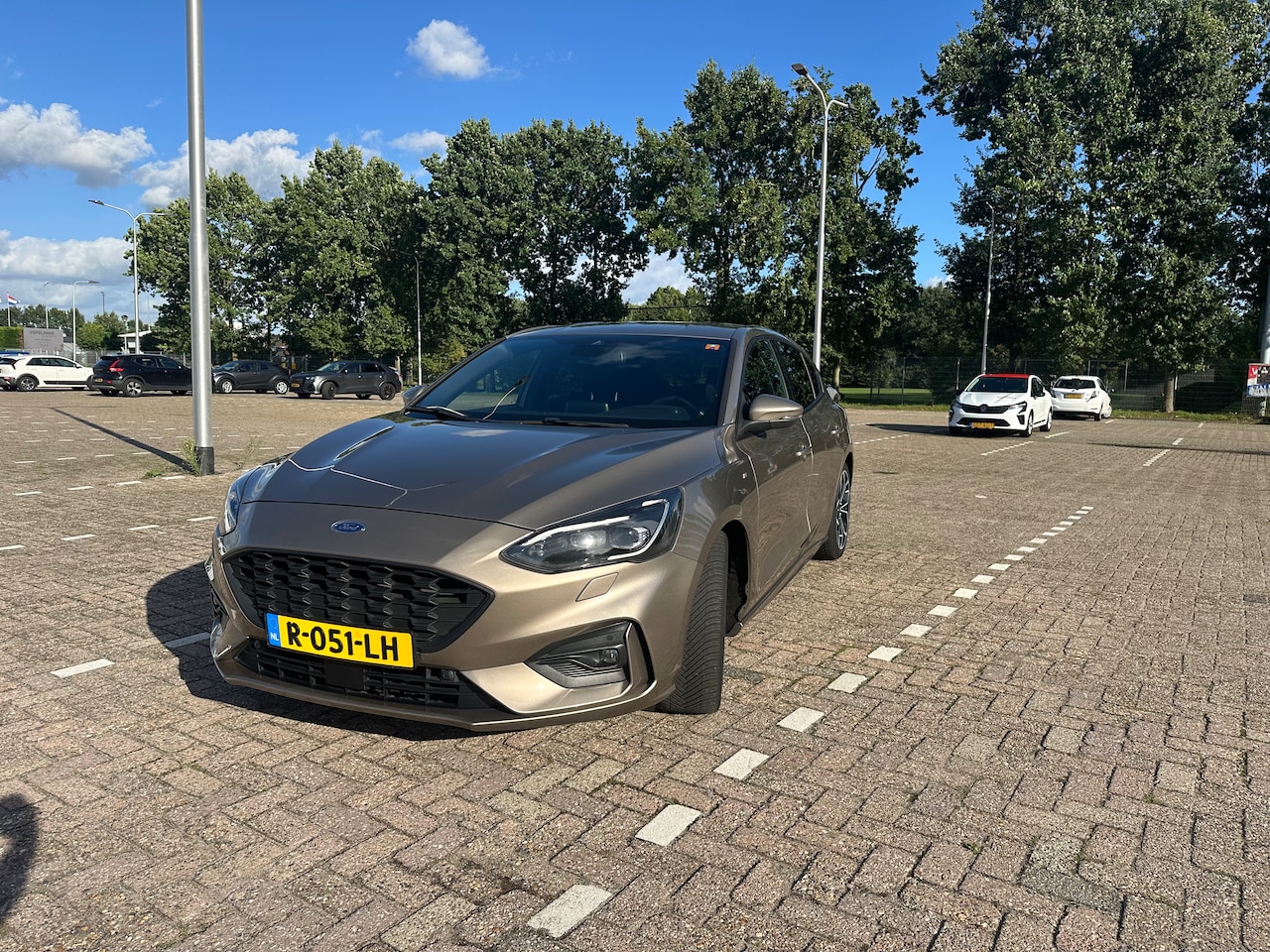Ford Focus - 1.0 EcoBoost ST Line Business - AutoWereld.nl