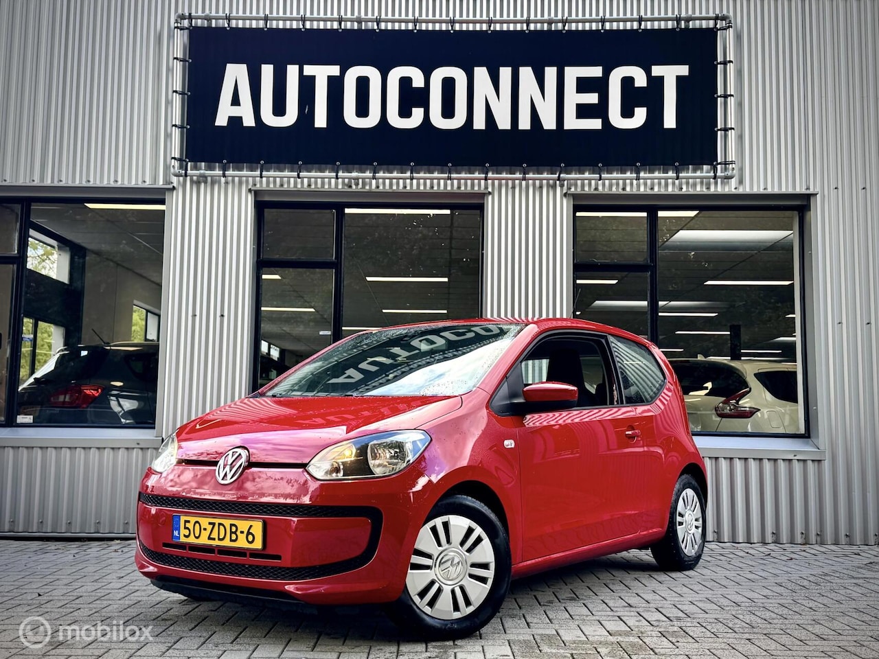 Volkswagen Up! - 1.0 take up! BlueMotion. AIRCO, CRUISE, NAVI, ELECTR. RAMEN - AutoWereld.nl