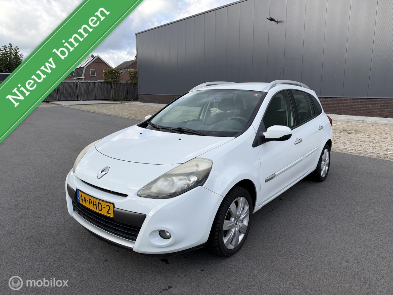Renault Clio Estate - 1.2 TCE Collection 2011 Nette auto - AutoWereld.nl