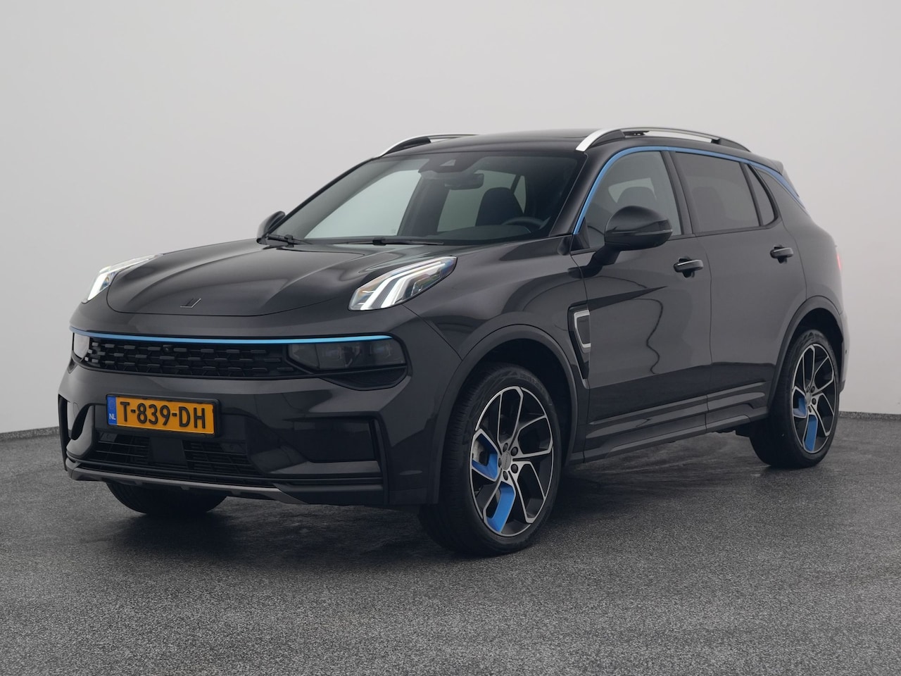 Lynk & Co 01 - 1.5 Plug-in Hybrid | 360° | ZWARTE HEMEL | NLD AUTO - AutoWereld.nl