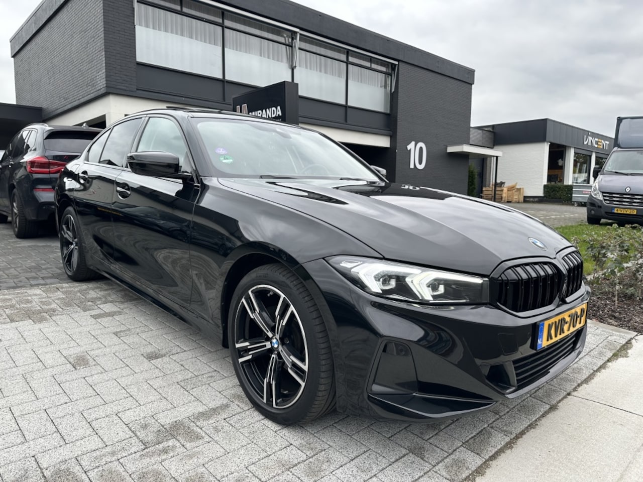 BMW 3-serie - 318i Nw Model leder el sh dak - AutoWereld.nl