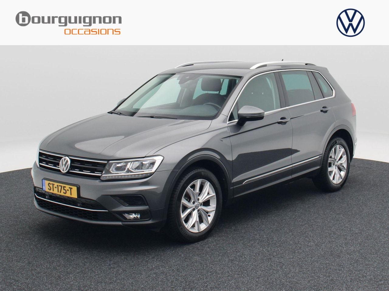 Volkswagen Tiguan - 1.4 TSi 150 Pk Automaat 4Motion Highline | Adaptive Cruise | Virtual Cockpit | Navigatie | - AutoWereld.nl