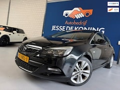 Opel Astra - 1.4 Turbo Sport / bj.2012 / kleur: zwart / 5 deurs / navigatie / climate / cruise /NAP met
