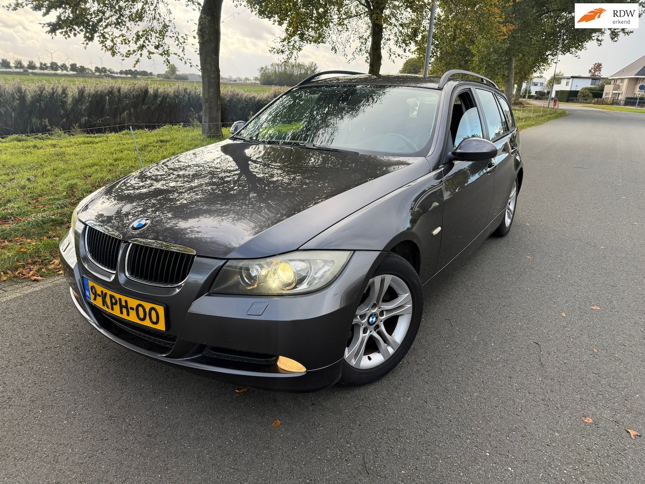 BMW 3-serie Touring - 320i High Executive XENON/CLIMA/CRUISE/APK - AutoWereld.nl