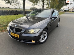 BMW 3-serie Touring - 320i High Executive XENON/CLIMA/CRUISE/APK