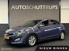 Hyundai i30 - 1.6 GDI i-Vision CARPLAY / CLIMA / CRUISE / PDC / LMV /