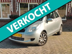 Toyota Yaris - 1.3 VVTi Sol MMT Aut. Airco C.V. - RIJKLAAR