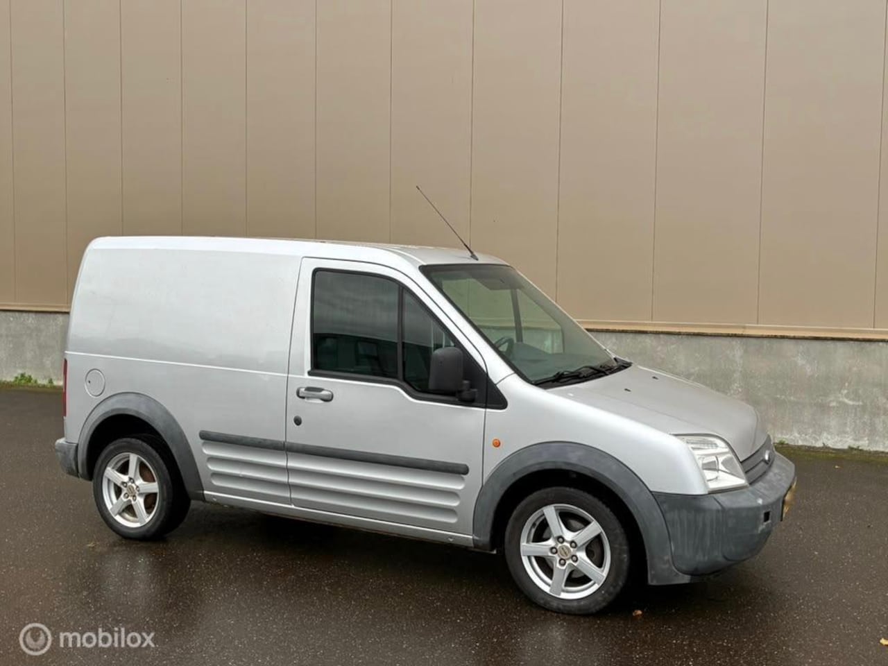 Ford Transit Connect - T200S 1.8 TDCi AIRCO NAP - AutoWereld.nl