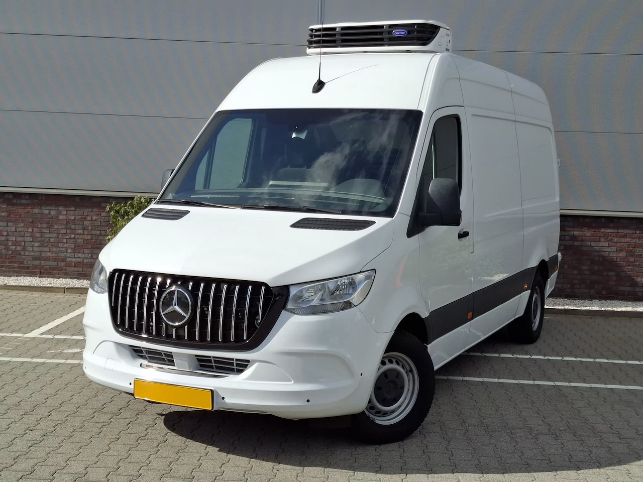 Mercedes-Benz Sprinter - 317 CDI L2 H2 Koelwagen Dag en Nacht (Wordt verwacht) - AutoWereld.nl