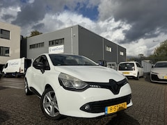 Renault Clio - 1.5 dCi Expression Clima Navi BT Parksensor Camera