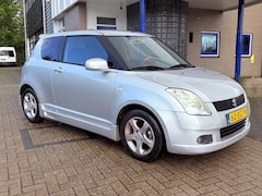 Suzuki Swift - 1.5 Exclusive/Apk/Keyless/Sport/NL