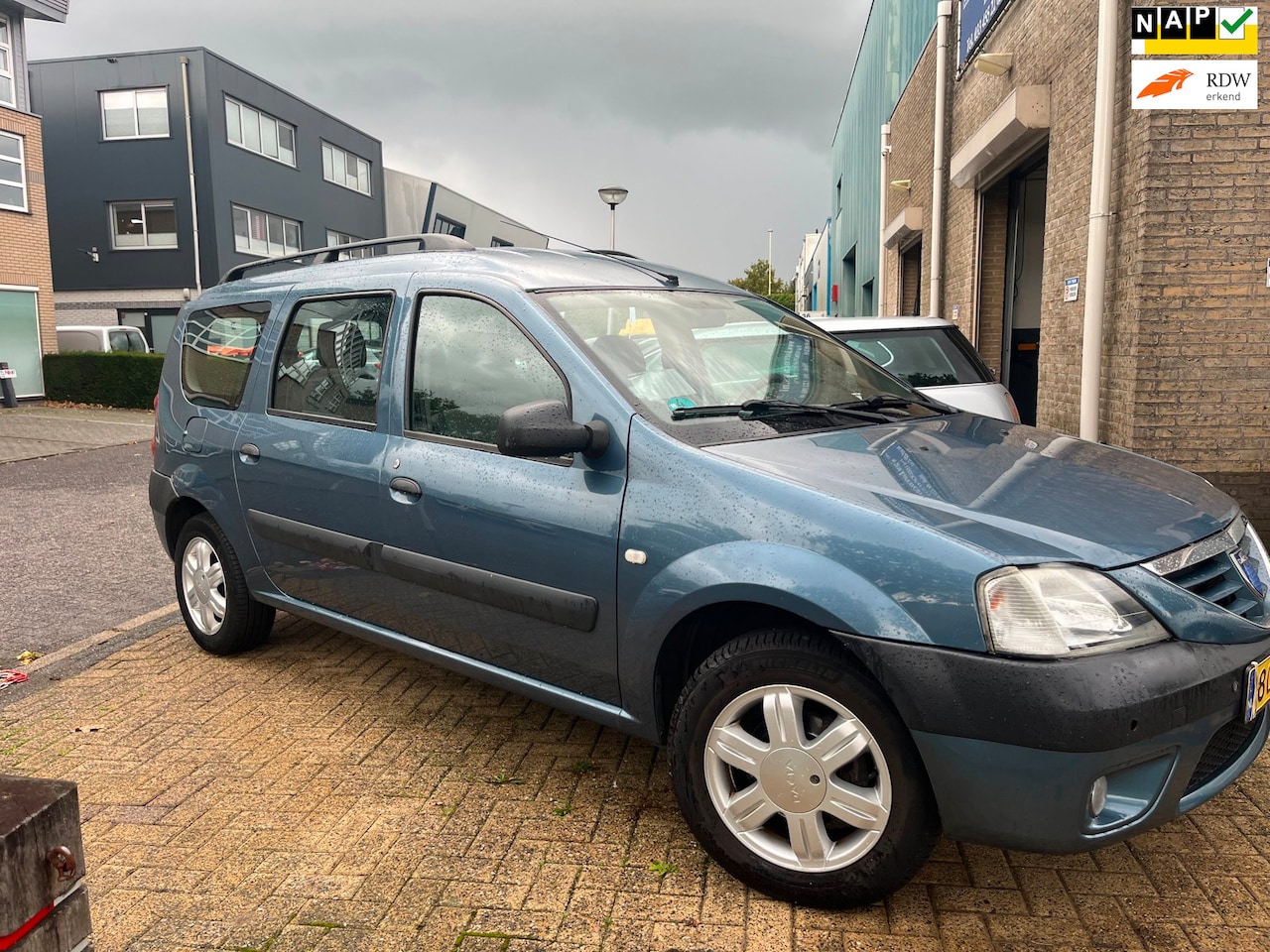 Dacia Logan MCV - 1.6-16V Lauréate 1.6-16V Lauréate - AutoWereld.nl