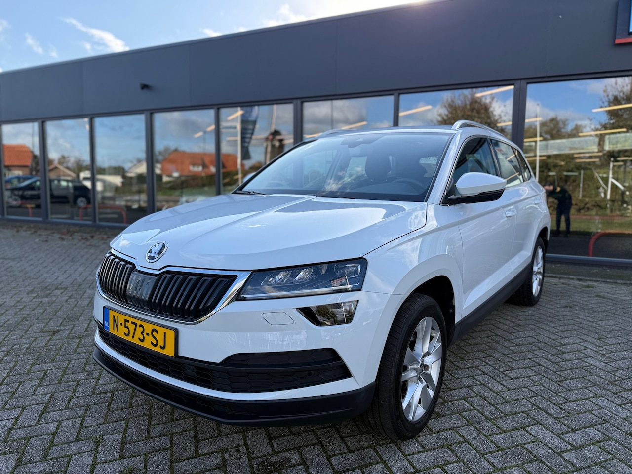Skoda Karoq - 1.0 TSI Business Edition Plus 1.0 TSI Business Edition Plus - AutoWereld.nl