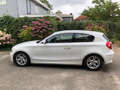 BMW 1-serie - 118i Business Line Lederen bekleding