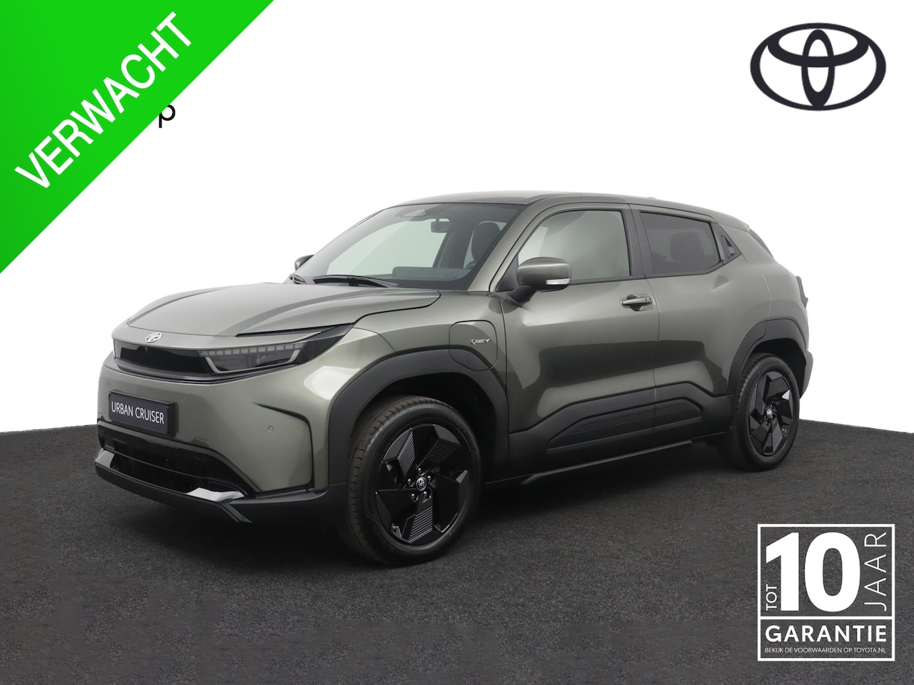 Toyota Urban Cruiser - Active 49 kWh | Nieuw uit voorraad leverbaar! | - AutoWereld.nl