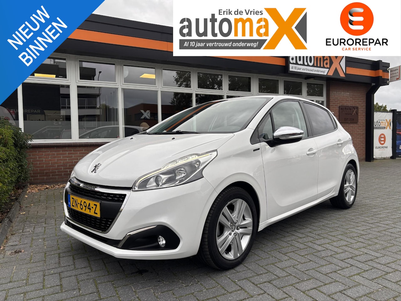 Peugeot 208 - 1.2 PureTech Signature |NAP|Cruise Control|Airco| - AutoWereld.nl