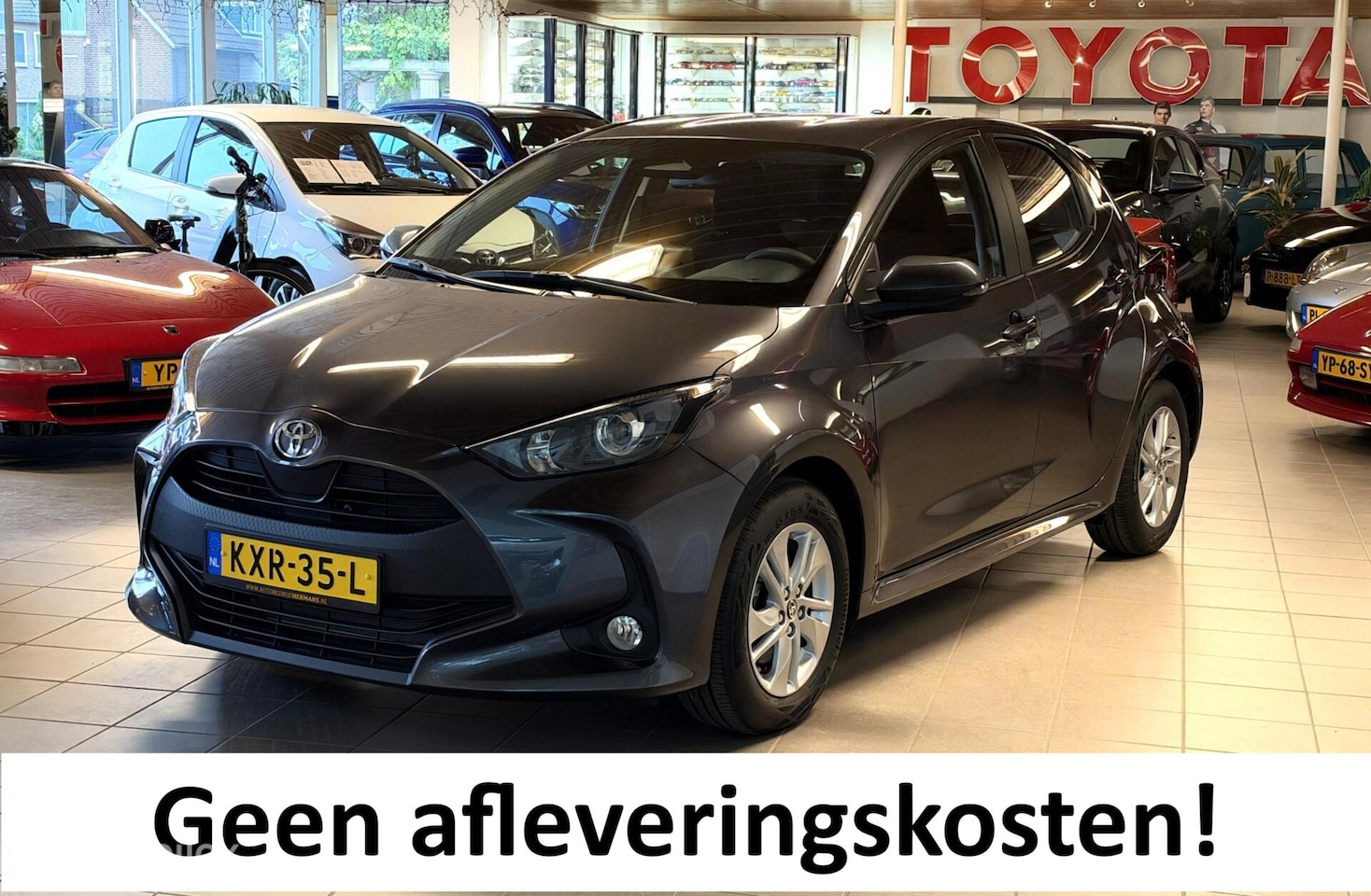 Toyota Yaris - 1.5 Hybrid 115 Active Facelift. 16.378 Km - AutoWereld.nl