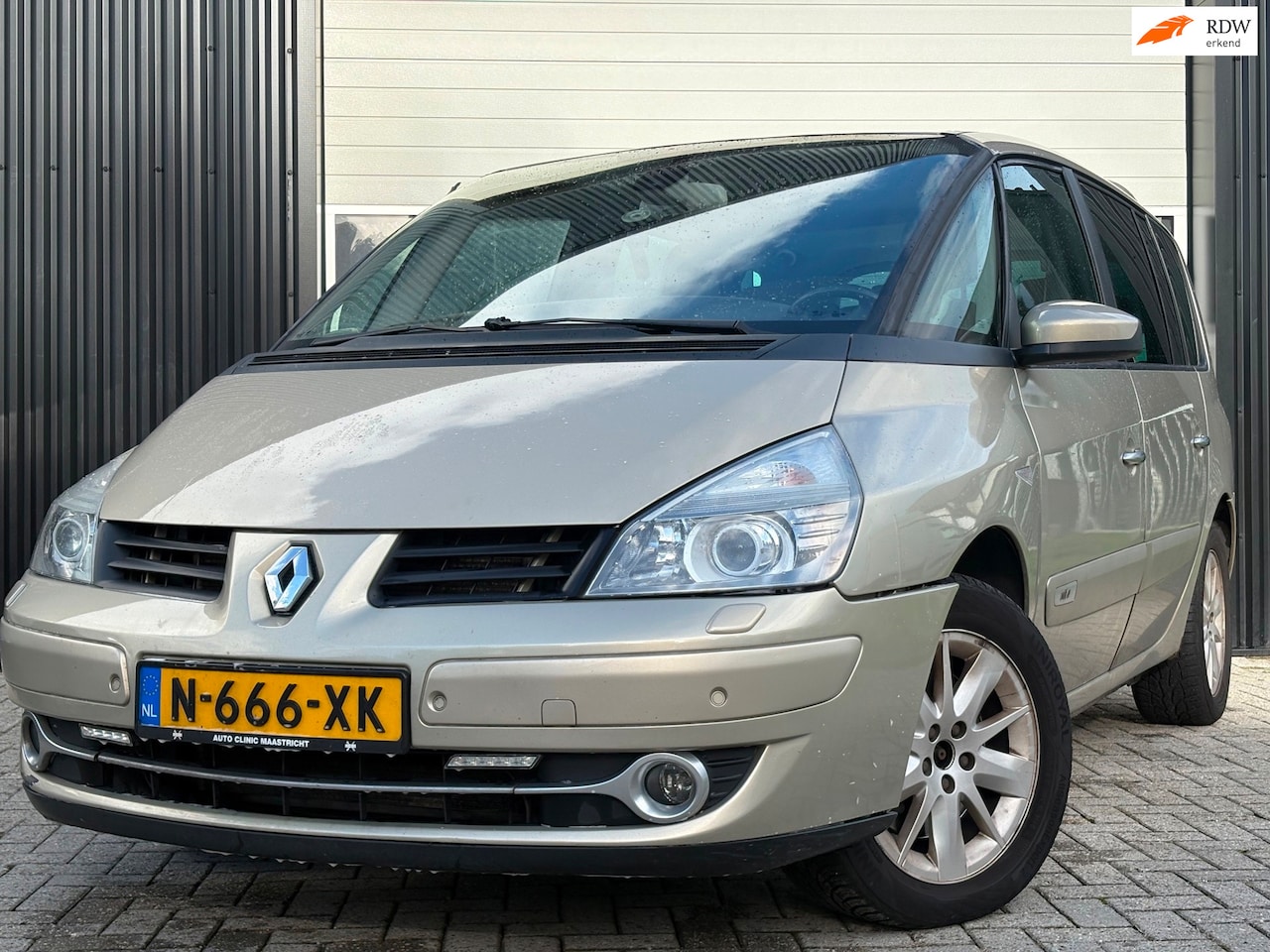 Renault Espace - 3.5 V6 Initiale 3.5 V6 Initiale - AutoWereld.nl