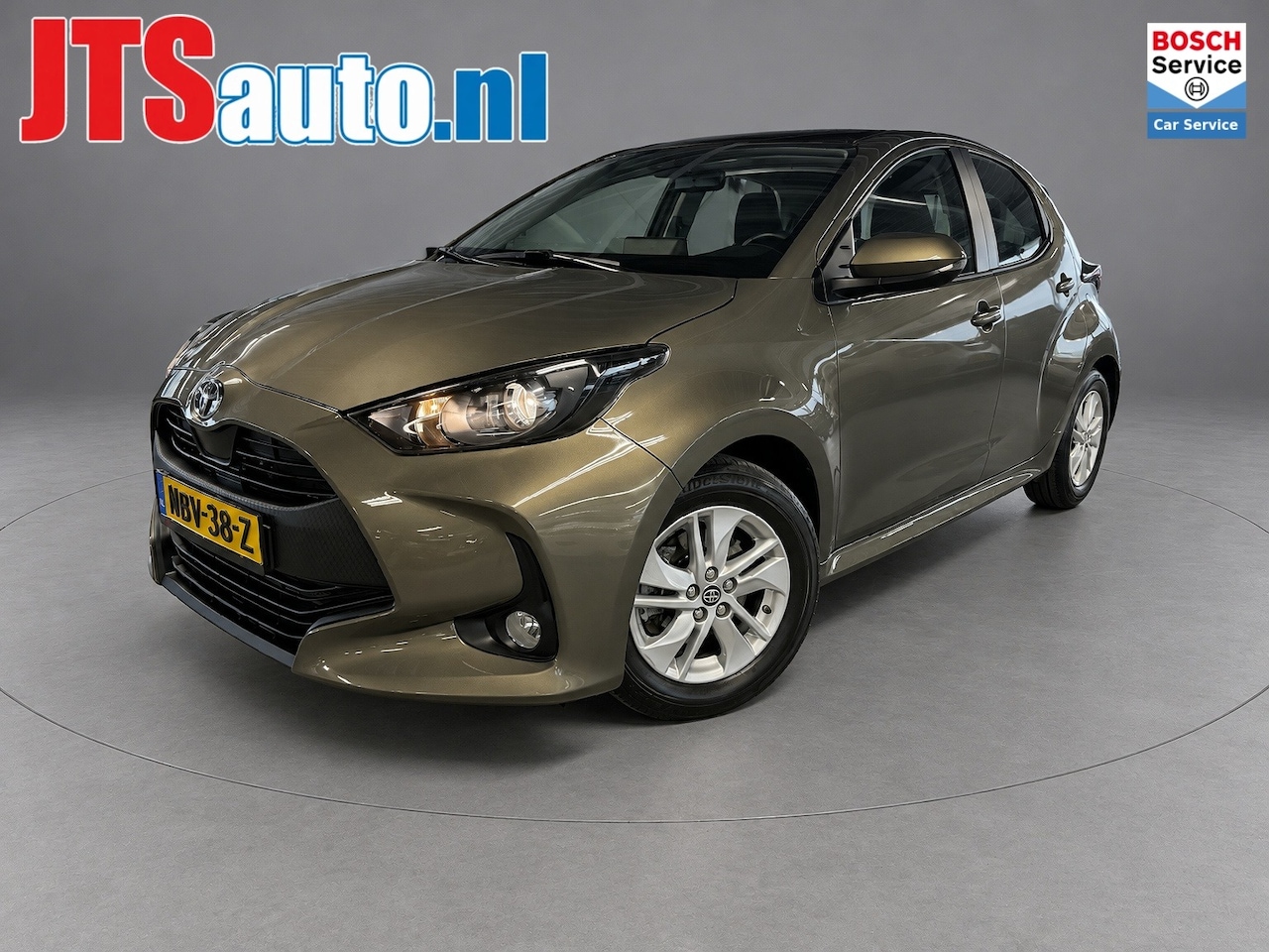 Toyota Yaris - 1.5 Hybrid Active 1.5 Hybrid Active, Carplay, Camera, Stoelverwarming - AutoWereld.nl