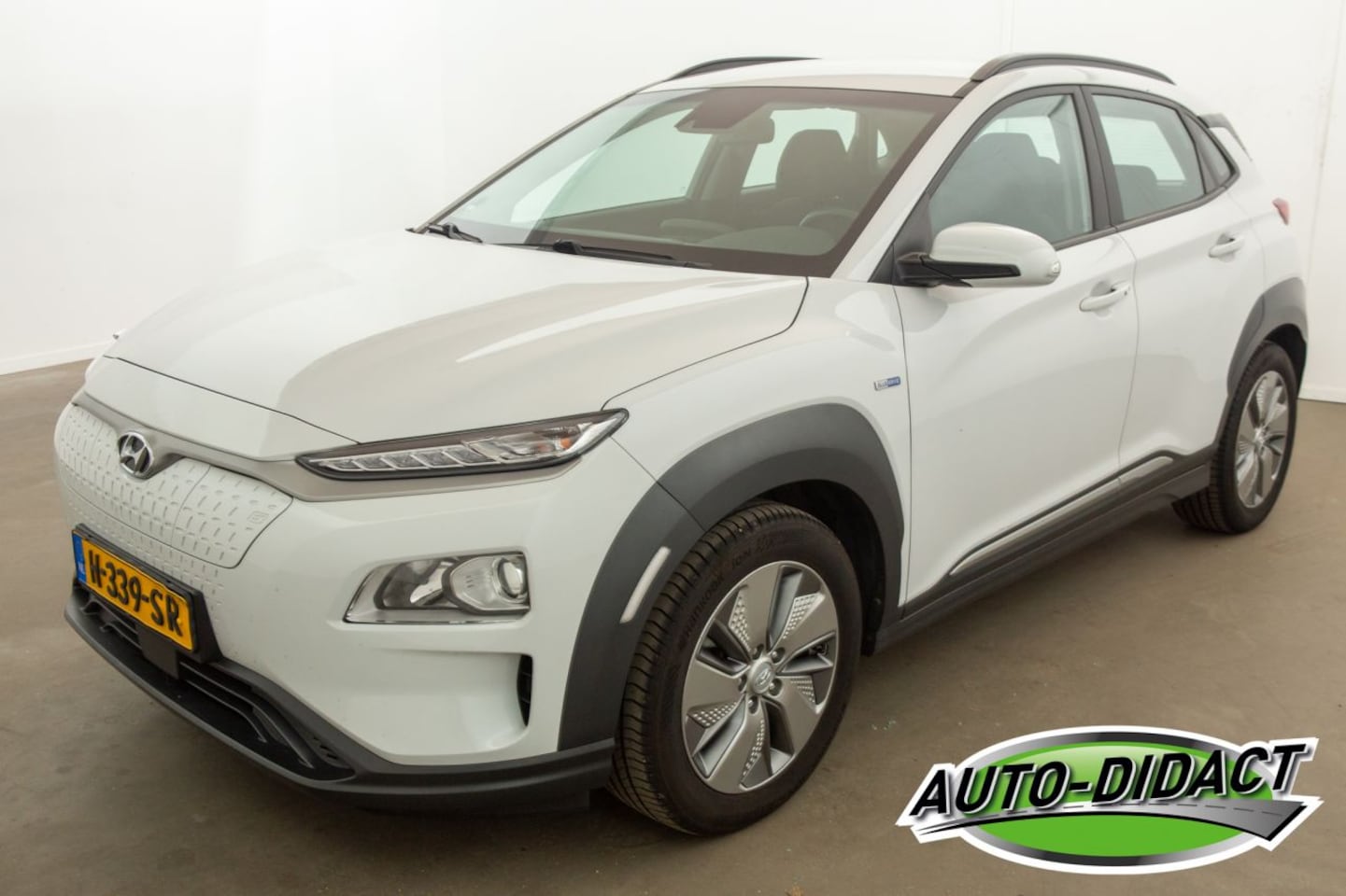 Hyundai Kona Electric - 64 kWh EV Comfort Camera Clima - AutoWereld.nl