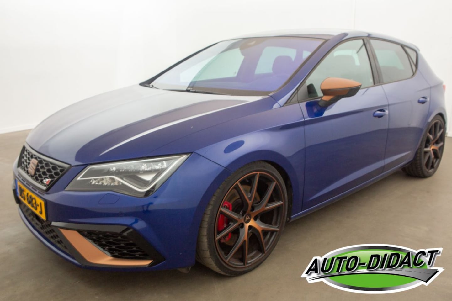 SEAT Leon - 2.0 TSI CUPRA 300 Automaat Navi Camera - AutoWereld.nl