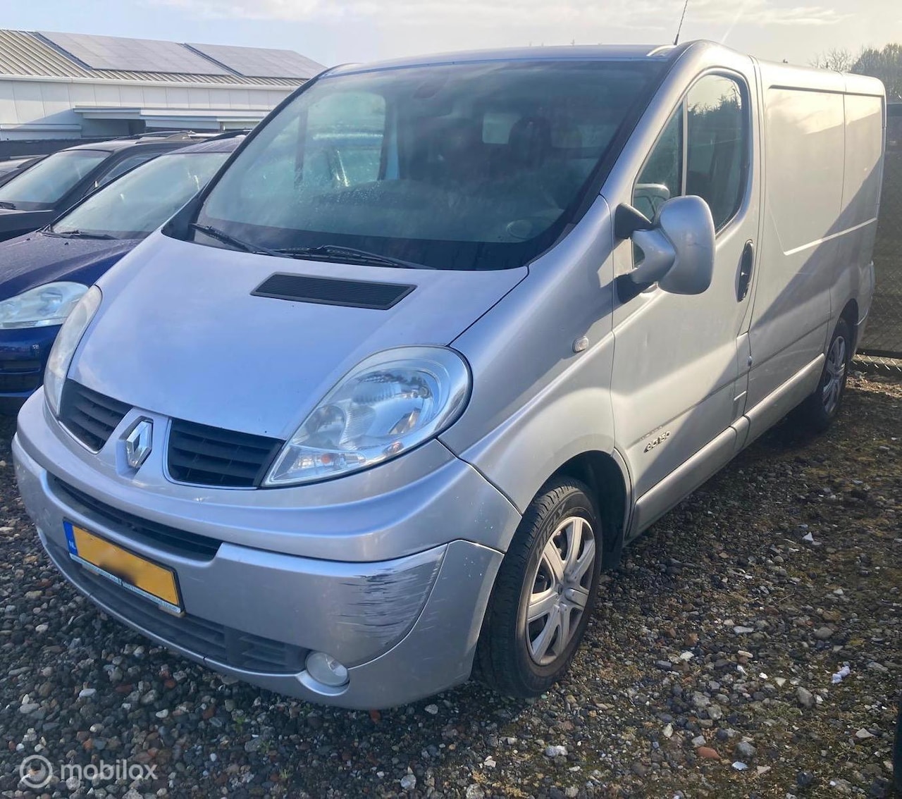 Renault Trafic - 2.5 dCi T27 L1H1 MOTOR DEFEKT - AutoWereld.nl