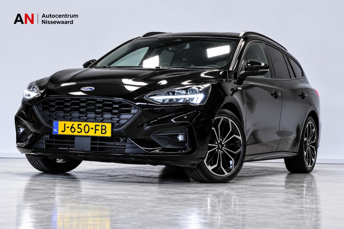 Ford Focus Wagon - 1.5 EcoBoost ST Line Business|B&O|StoelVerwm| - AutoWereld.nl