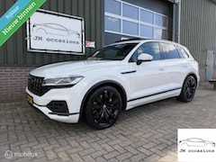 Volkswagen Touareg - 3.0 TSi eHybrid 4MOTION R|Pano|Leder|BTW auto
