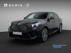BMW iX2 - M Sport Edition Premium Pack | Comfort Pack | Comfort Access | Achteruitrijcamera | Glazen