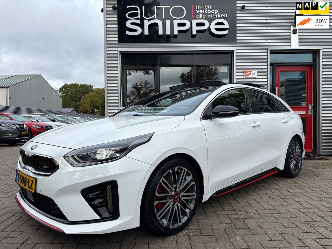 Kia Pro cee'd - 1.6 T-GDI GT -204 PK-STOEL + STUURVERWARMING-JBL SOUNDSYSTEM-MEMORYSEAT-KEYLESS-OPEN DAK-L - AutoWereld.nl