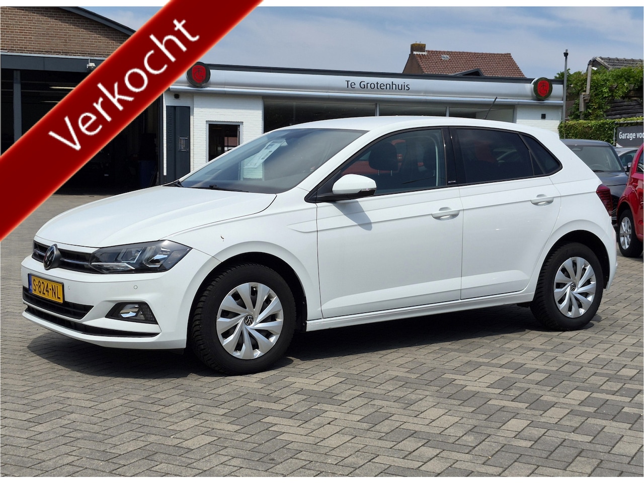 Volkswagen Polo - 1.0 TSI | Carplay | Lim | PDC V+A | - AutoWereld.nl